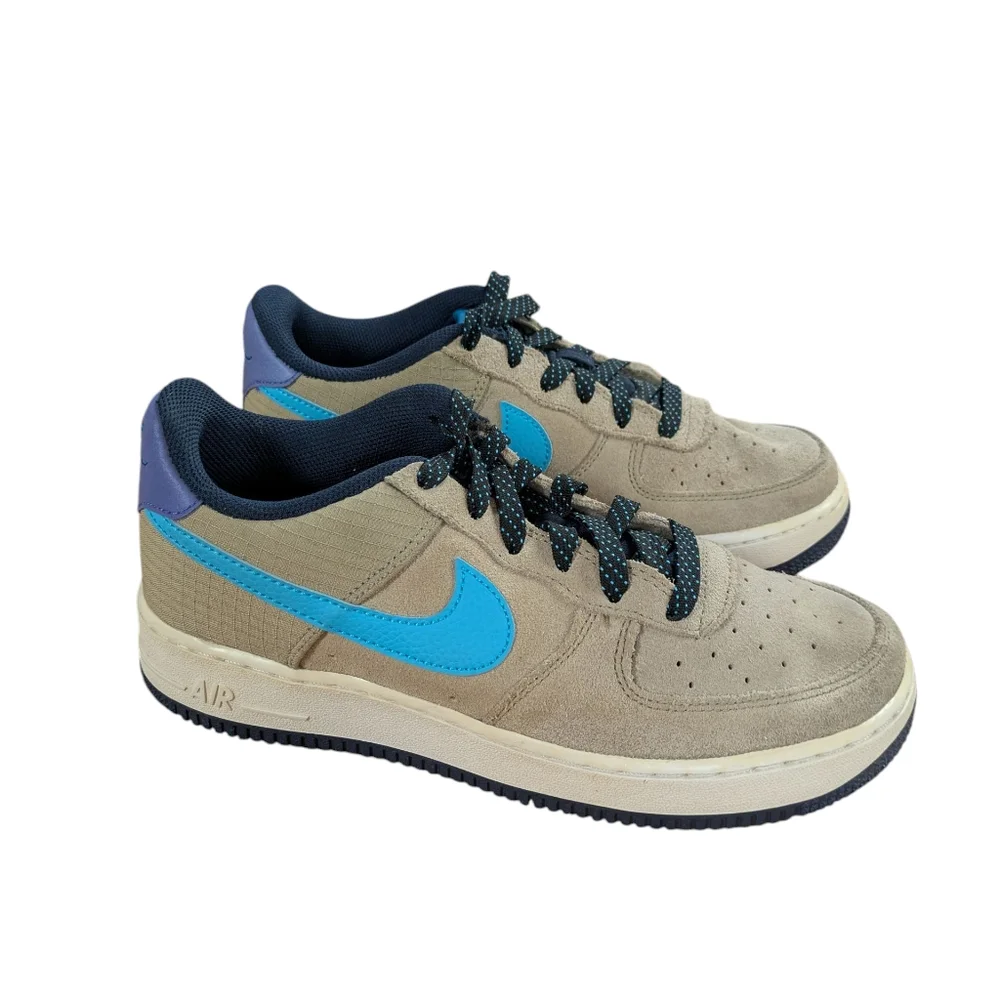 NIke Air Force 1 Boys Size 6.5 Youth
